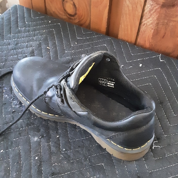 Dr. Martens - Picture 14 of 15